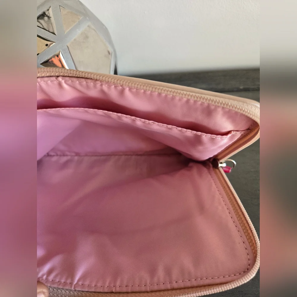 Coach Cosmetic Bag - Picture 4 of 10